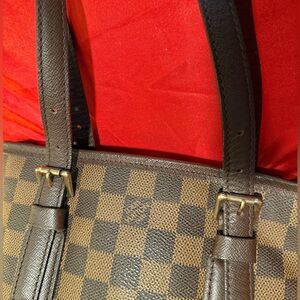 WOW POSHMARK - Authentic Louis Vuitton Damier Bucket Bag = GREAT FOR FESTIVALS!